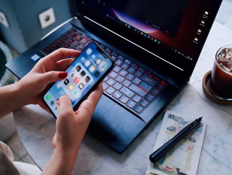 Les applications mobiles que tout utilisateur avancé d&rsquo;IA devrait avoir sur son téléphone