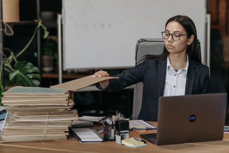Pourquoi les meilleurs flux de travail IA ne se limitent pas aux outils de génération